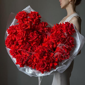 Red French rose bouquet, flowers between 110 and 190 dollars