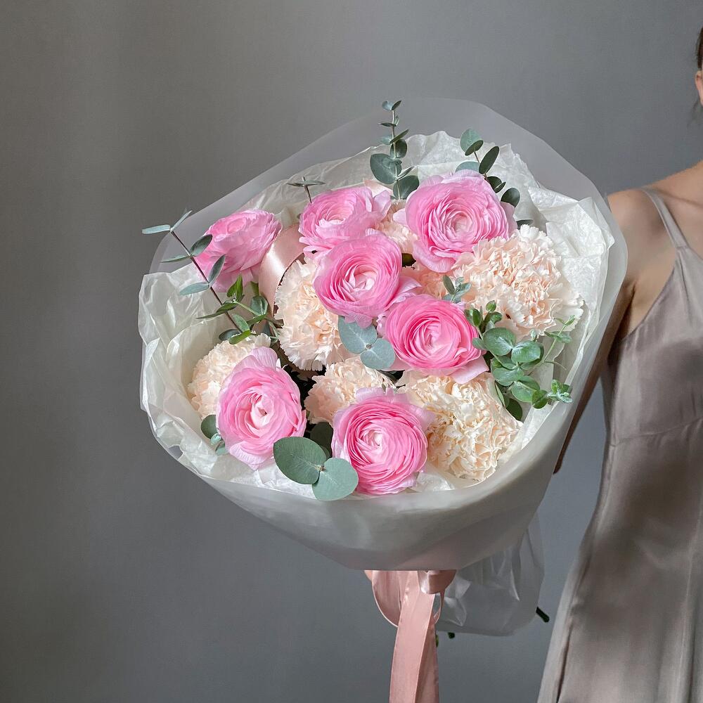 Ranunculus, Carnations & Eucalyptus Elegant Bouquet