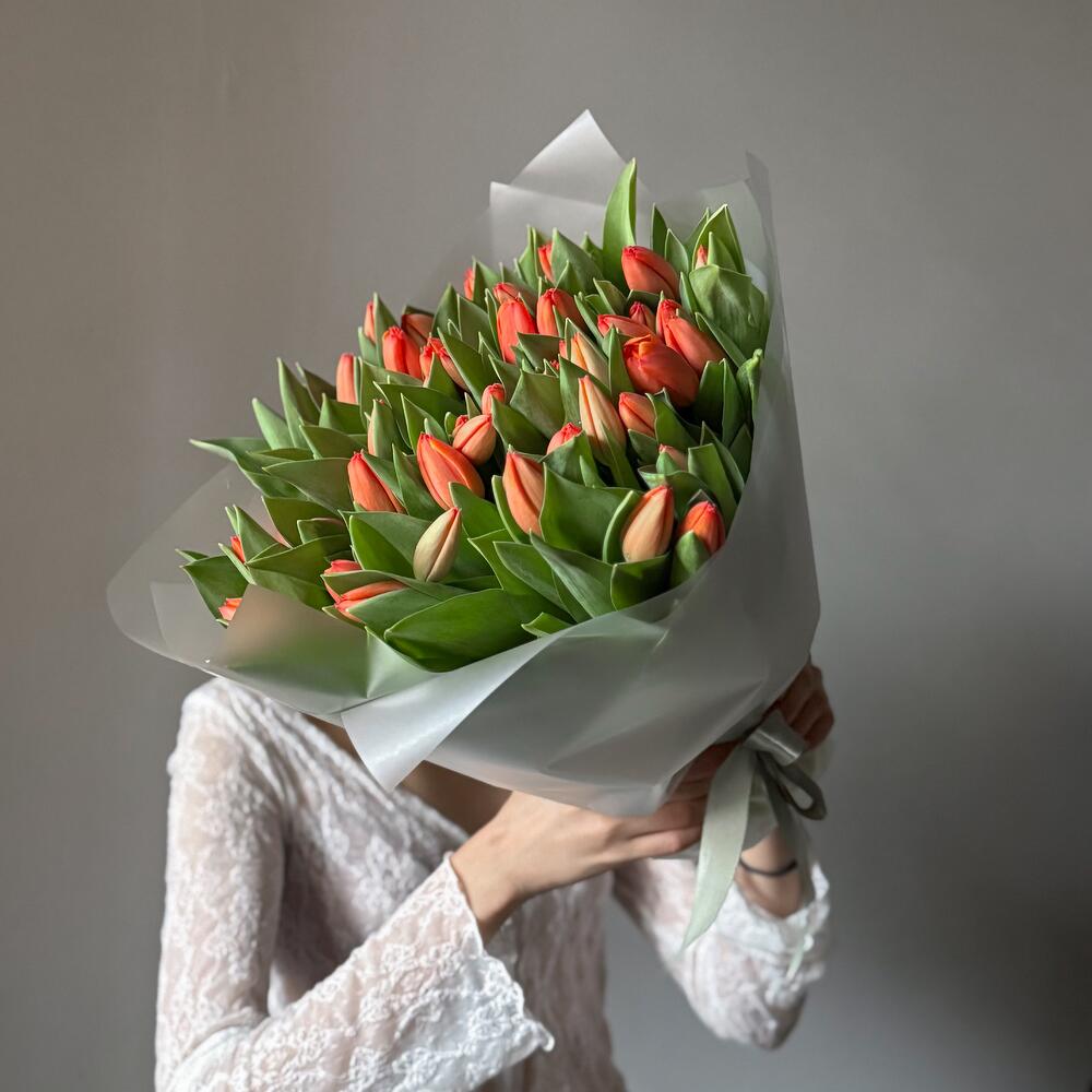 Sicilian Orange Tulip Grand Bouquet