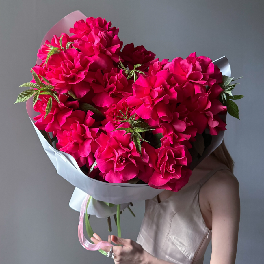 Hot Pink Roses Mono Bouquet