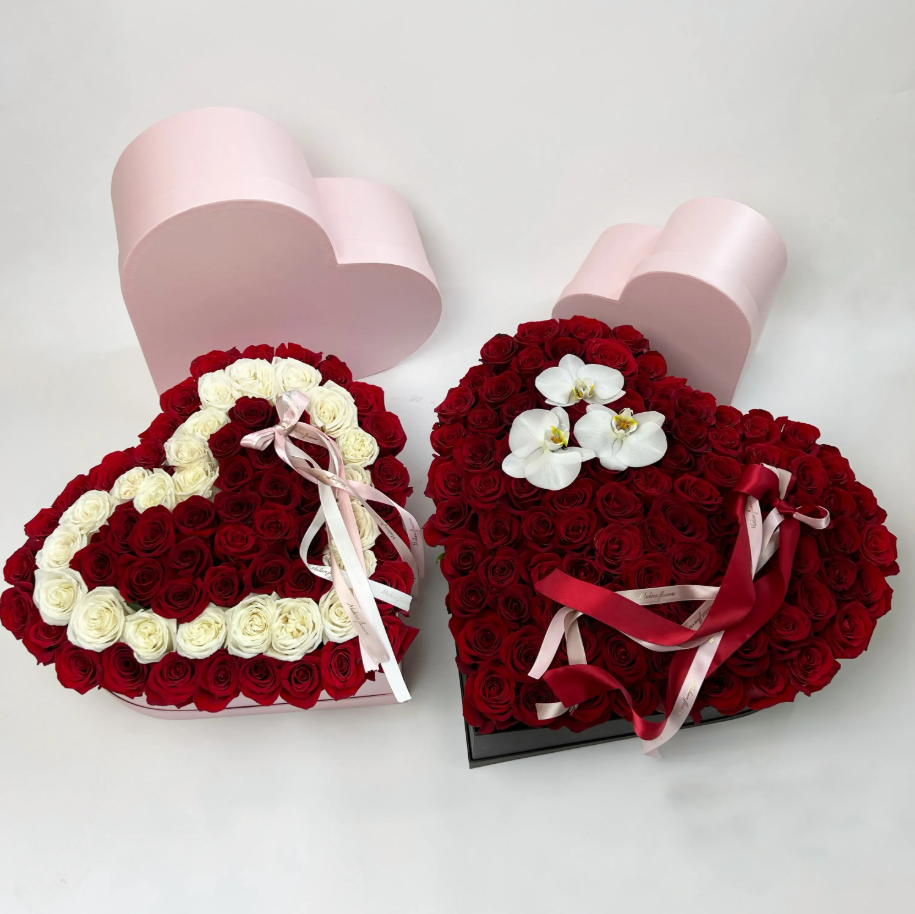 Red & White Heart Rose Box